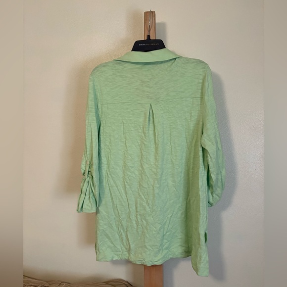 4 for $20! Bundle 4 items w/ this title and offer $20! Chico’s polo - Picture 2 of 4